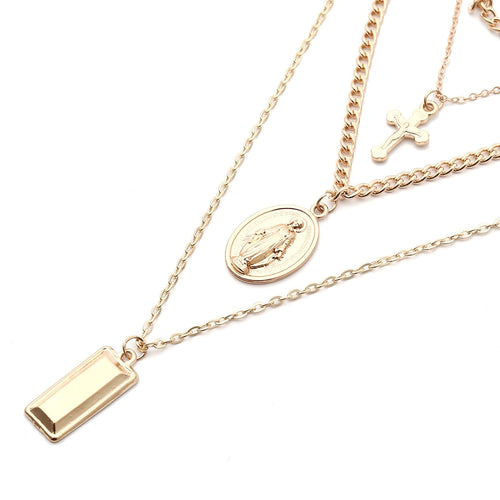 Tres Necklace