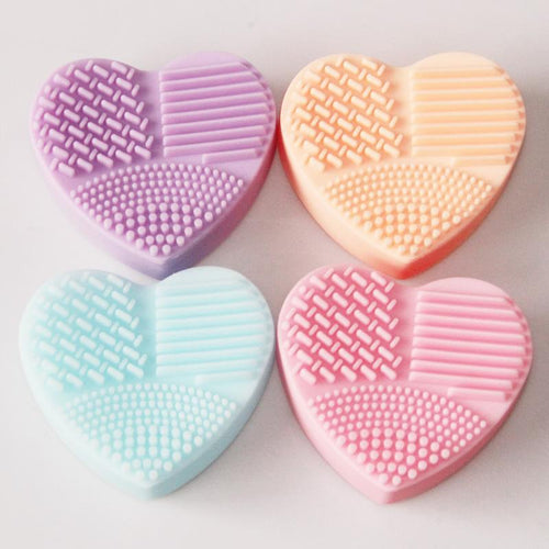 Heart Makeup Brush Scrubber Washer